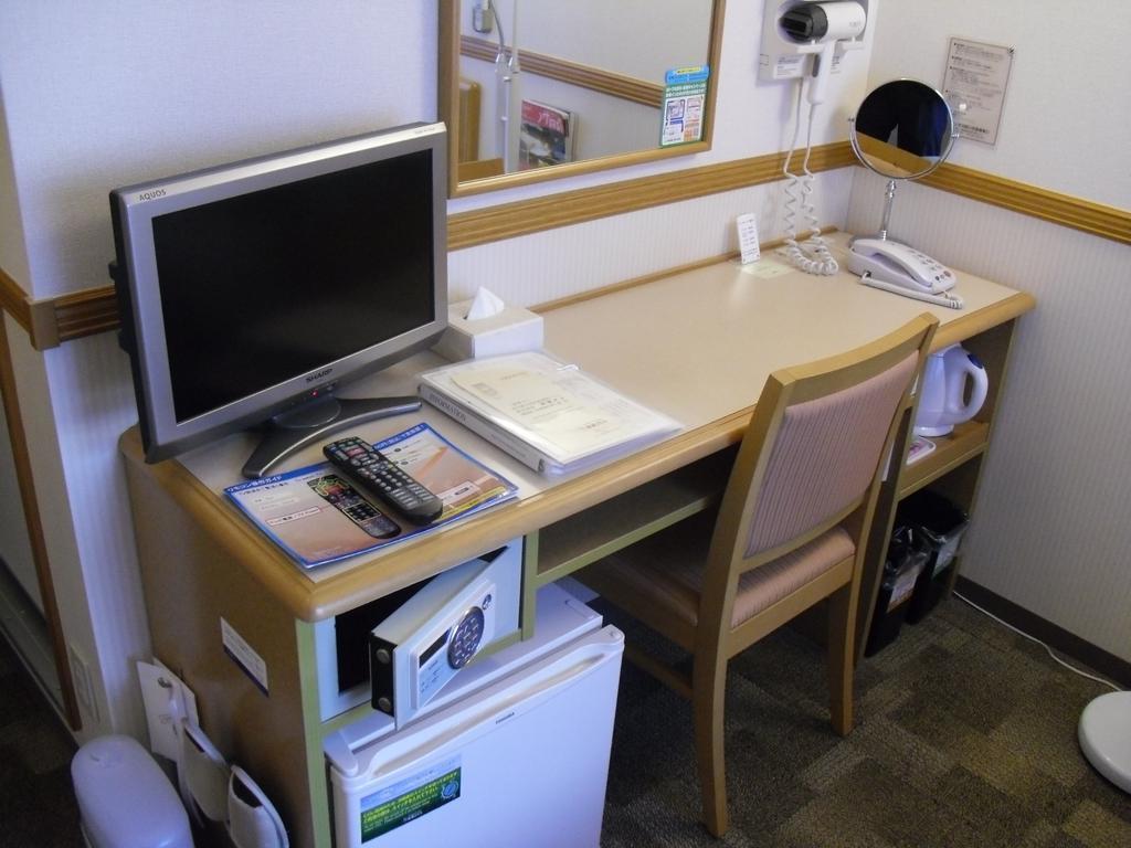 Toyoko Inn Hokkaido Kushiro Juji-gai Eksteriør billede
